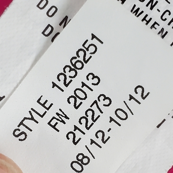 Under Armour Pink Fitted Short Sleeve Large - Picture 8 of 8